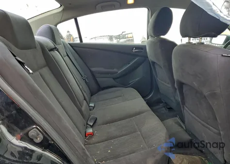 2010 Nissan Altima Sr z USA, uszkodzony, nr VIN 1N4BL2AP2AC111033